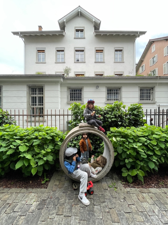 Karsten foedinger josefstrasse kunst am bau art in architecture